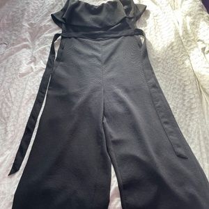 Aritizia Babaton Jumpsuit